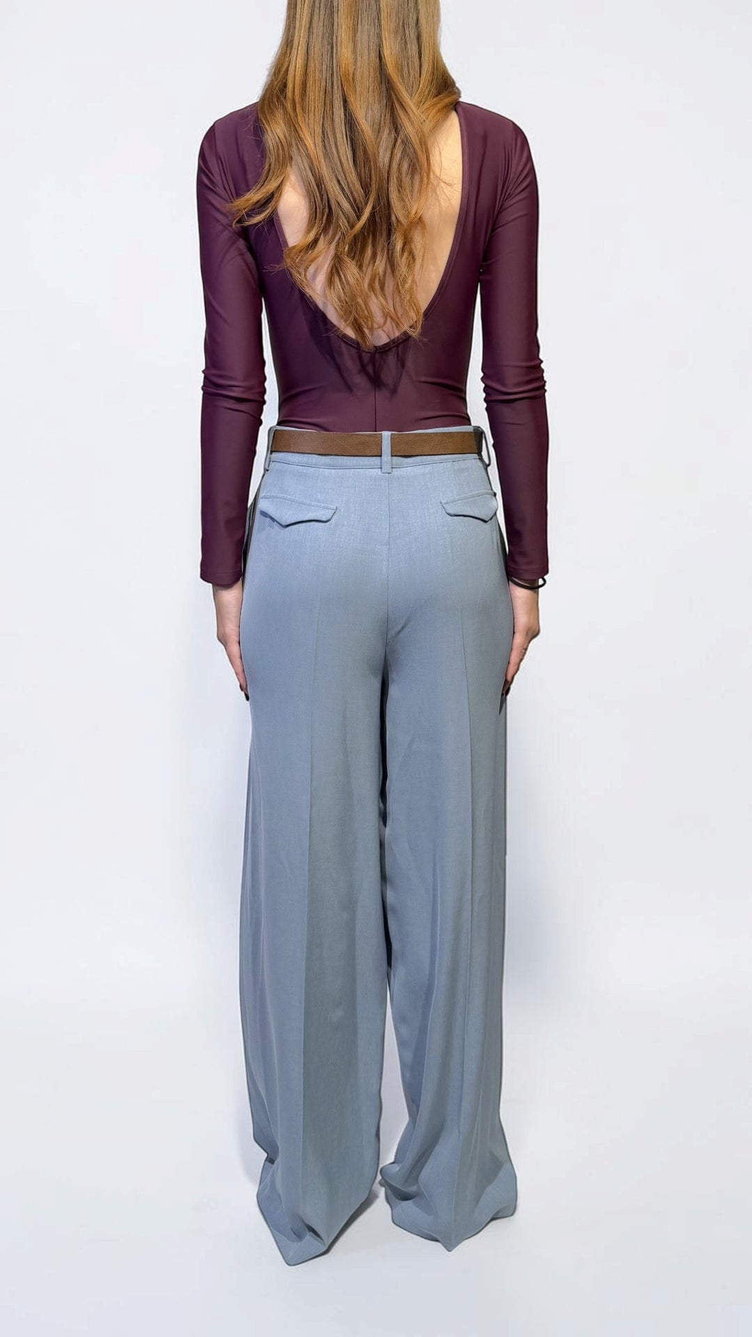 TENSIONE IN - PANTALONE FLUIDO CON PINCES
