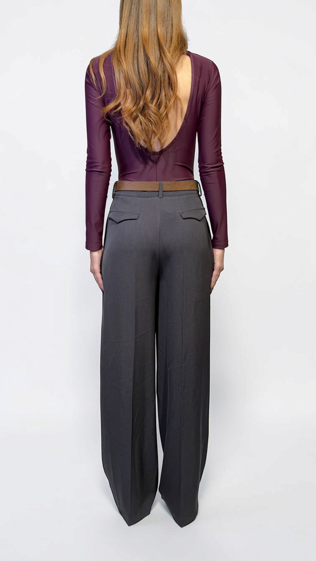 TENSIONE IN - PANTALONE FLUIDO CON PINCES