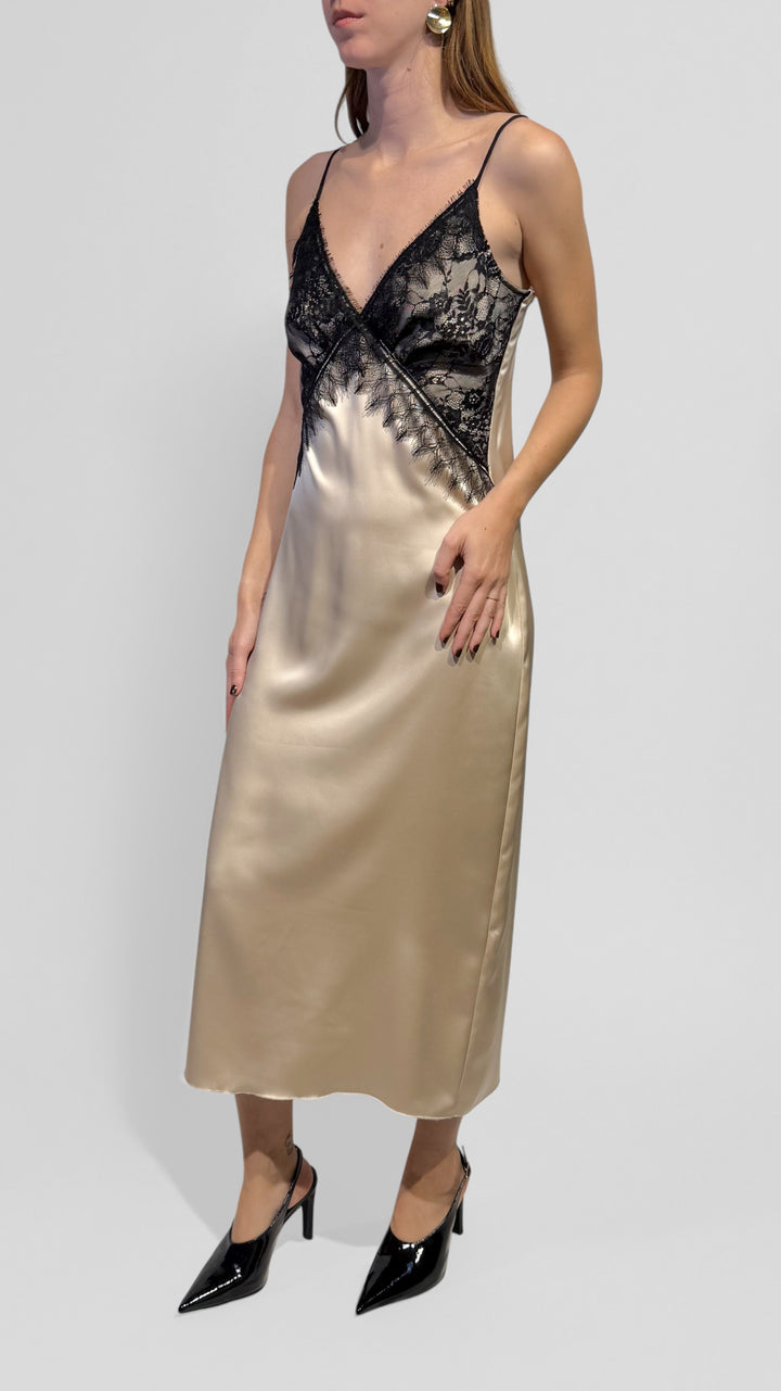 TENSIONE IN -  ABITO MIDI CON PIZZO